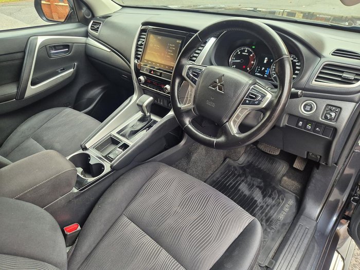2022 Mitsubishi Pajero Sport GLS