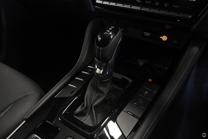 2025 Isuzu MU-X LS-T