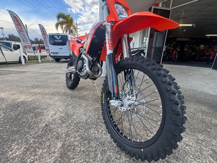 2025 KTM 450 EXC-F EXC-F Orange