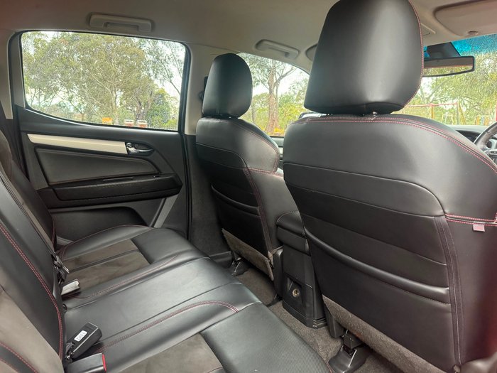 2019 HSV Colorado SportsCat