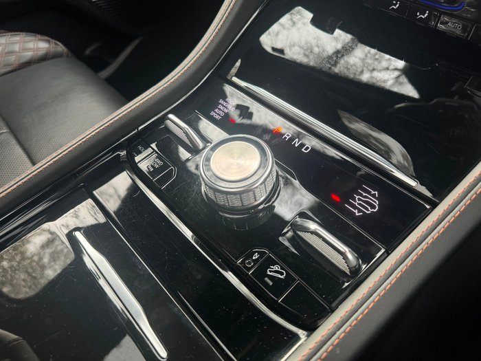 2022 Jeep Grand Cherokee Summit