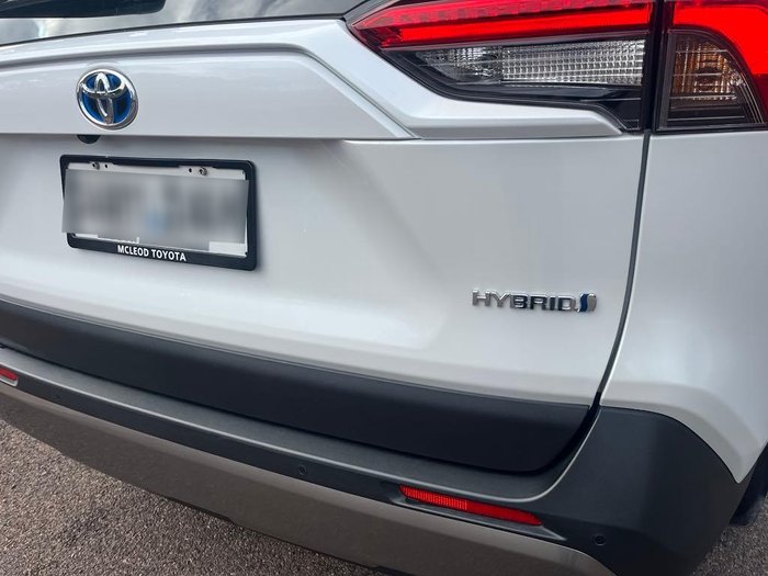 2024 Toyota RAV4 GXL