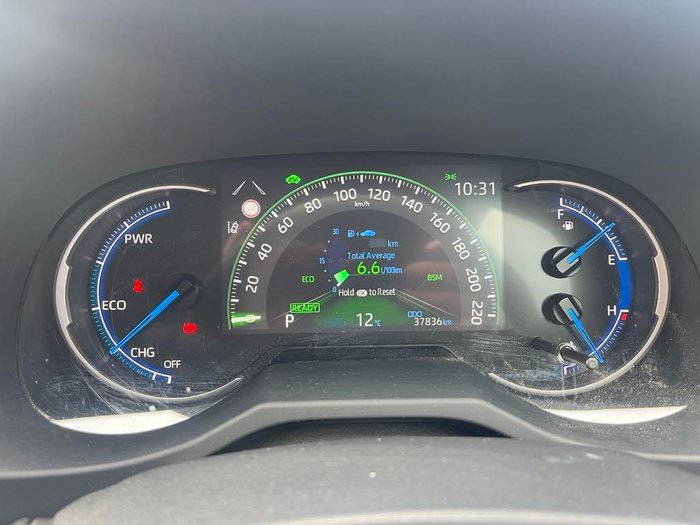 2024 Toyota RAV4 GXL