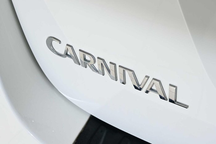 2020 Kia Carnival S