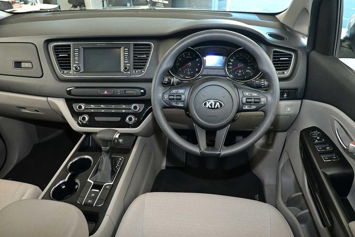 2020 Kia Carnival S
