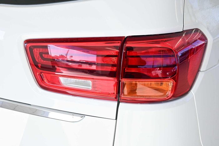 2020 Kia Carnival S