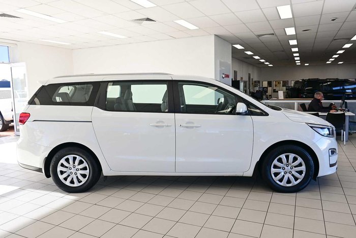 2020 Kia Carnival S