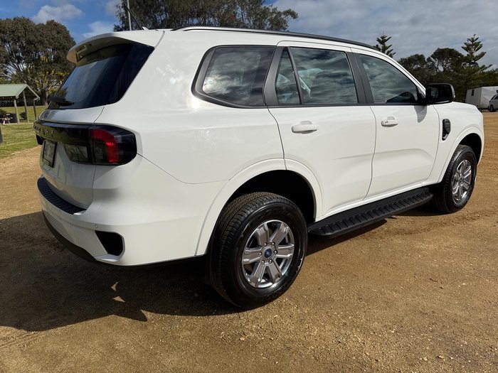 2024 Ford Everest Ambiente