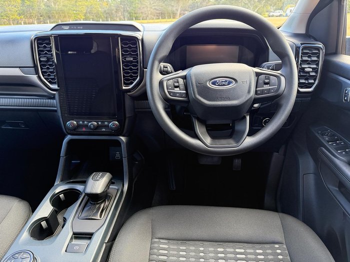 2023 Ford Everest Ambiente