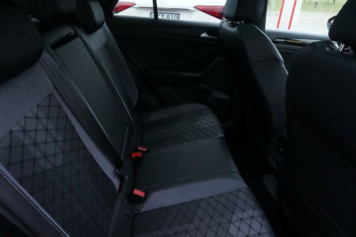 2023 Volkswagen T-Roc 140TSI R-Line
