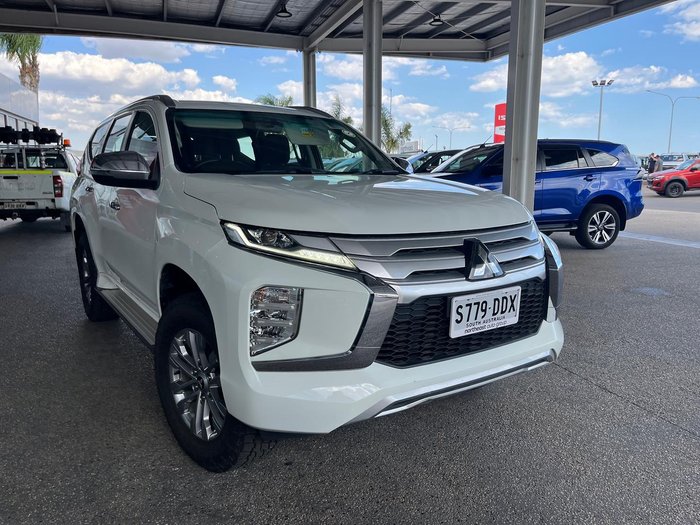 2020 Mitsubishi Pajero Sport GLX