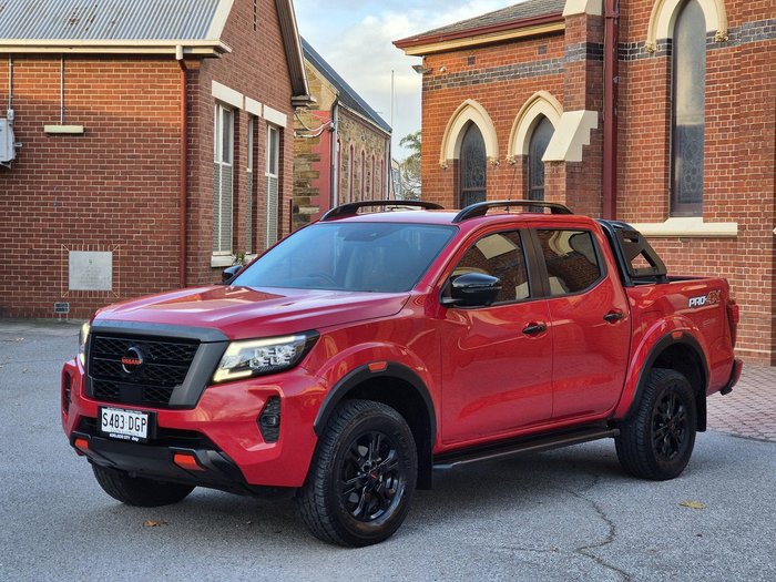 2021 Nissan Navara PRO-4X