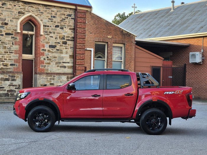 2021 Nissan Navara PRO-4X