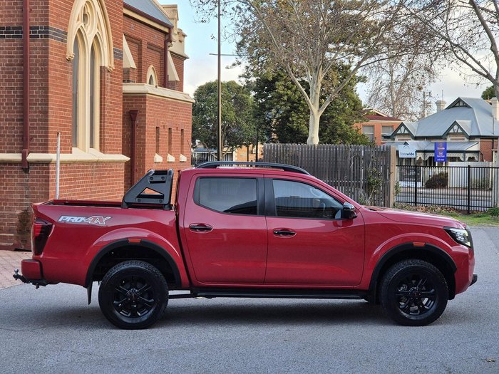 2021 Nissan Navara PRO-4X