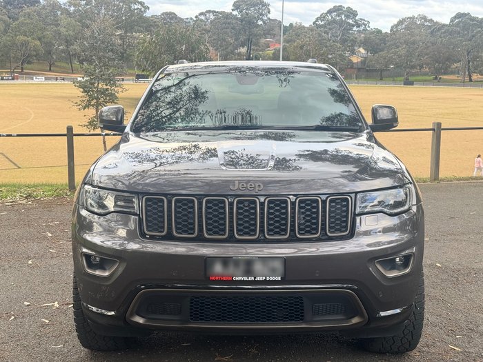 2016 Jeep Grand Cherokee 75th Anniversary Edition