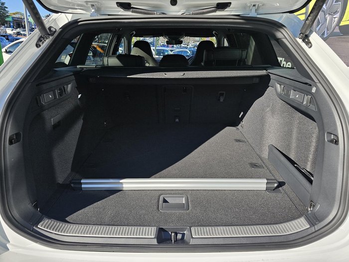 2025 SKODA Superb 195TSI Sportline NZ MY25 4X4 Constant Pure White