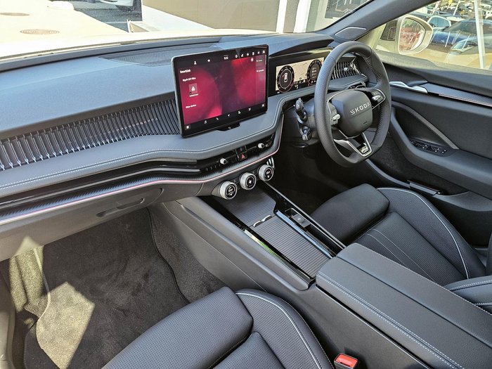 2025 SKODA Superb 195TSI Sportline NZ MY25 4X4 Constant Pure White
