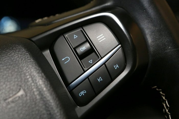 2023 Ford Everest Platinum