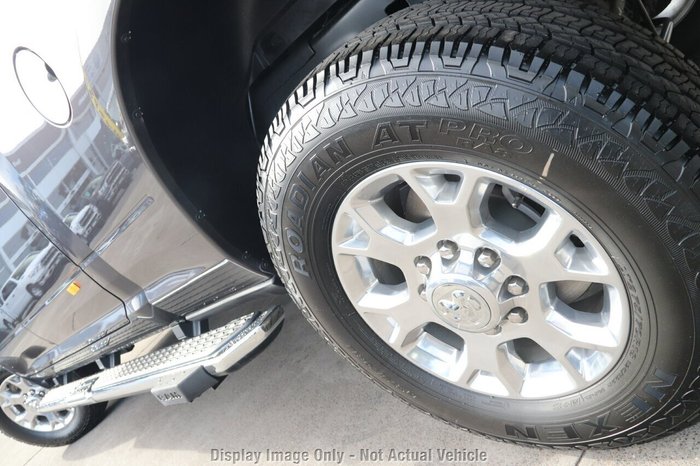 2024 RAM 2500 Laramie Crew Cab Rambox