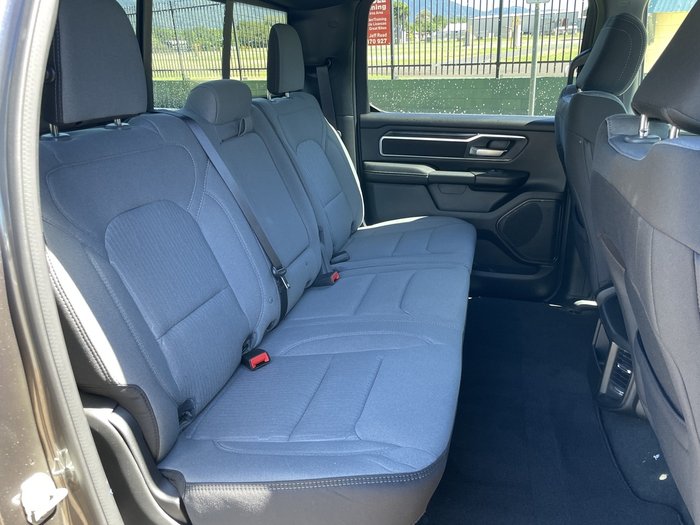 2024 RAM 1500 Big Horn Crew Cab LWB