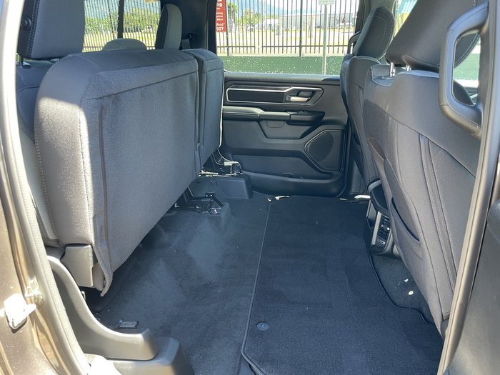 2024 RAM 1500 Big Horn Crew Cab LWB
