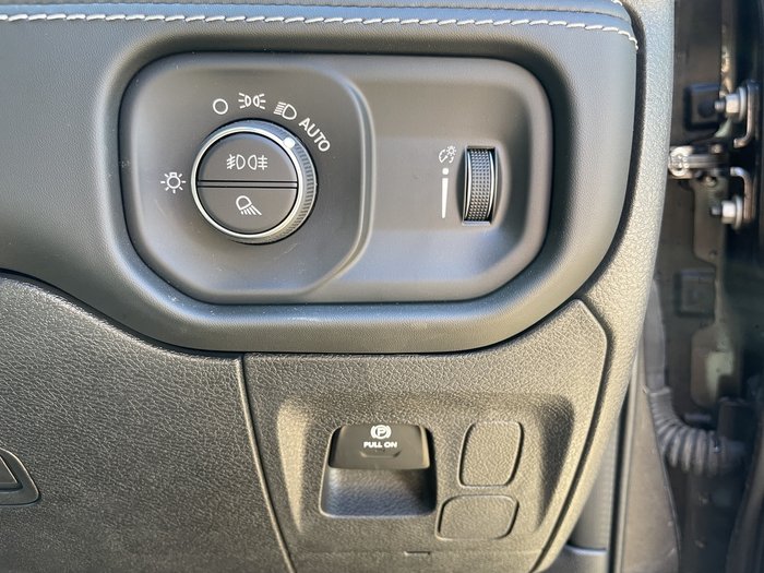 2024 RAM 1500 Big Horn Crew Cab LWB