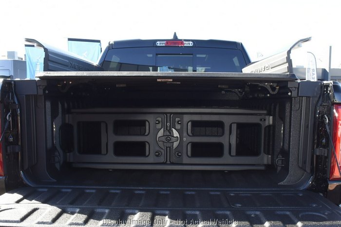 2025 RAM 1500 Laramie Sport Crew Cab SWB Hurricane SO RamBox