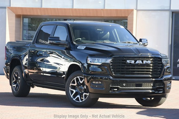 2025 RAM 1500 Laramie Sport Crew Cab SWB Hurricane SO RamBox