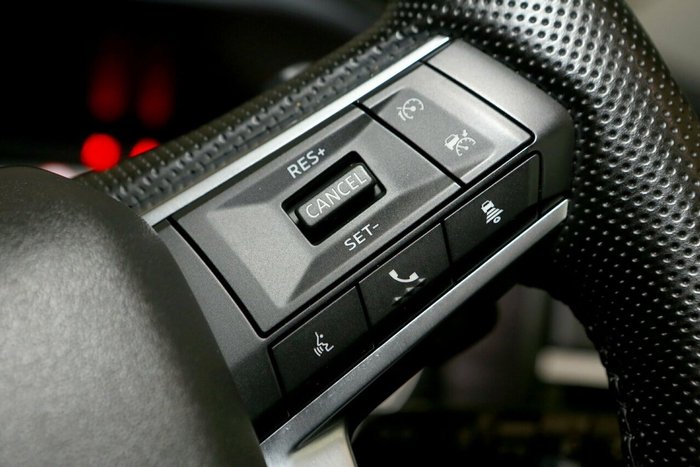 2024 Mitsubishi Outlander LS