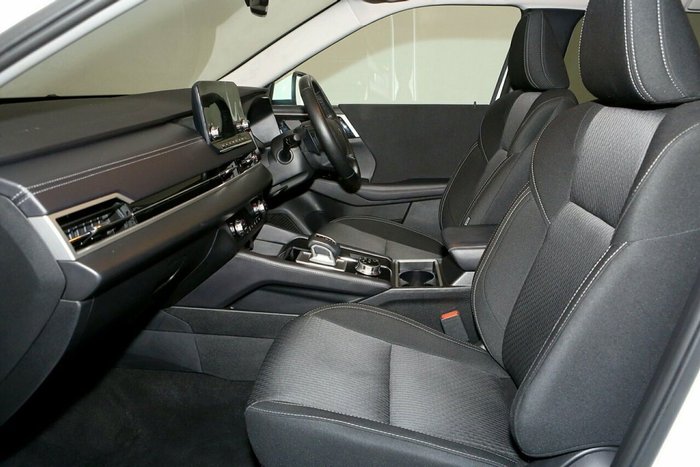 2024 Mitsubishi Outlander LS