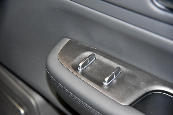 2025 Jaecoo J7 SHS Summit