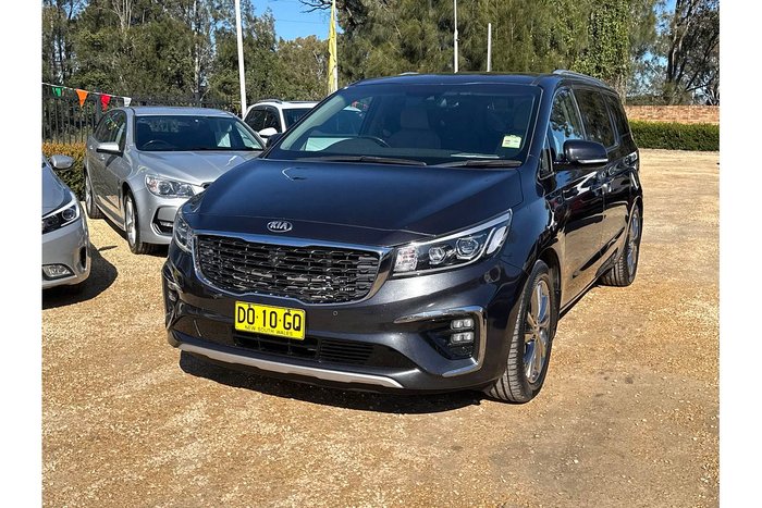 2018 Kia Carnival Platinum