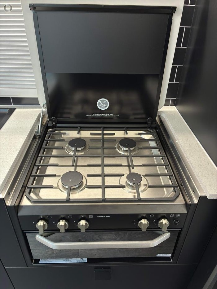 2025 New Age Caravans Big Red Br20e