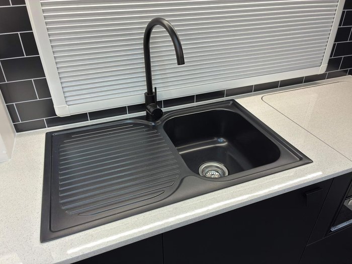 2025 New Age Caravans Big Red Br20e