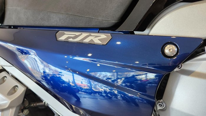 2024 Yamaha FJR1300AE FJR Blue