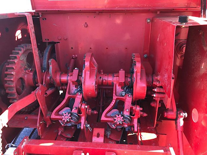 2008 CASE IH Sbx540 Red