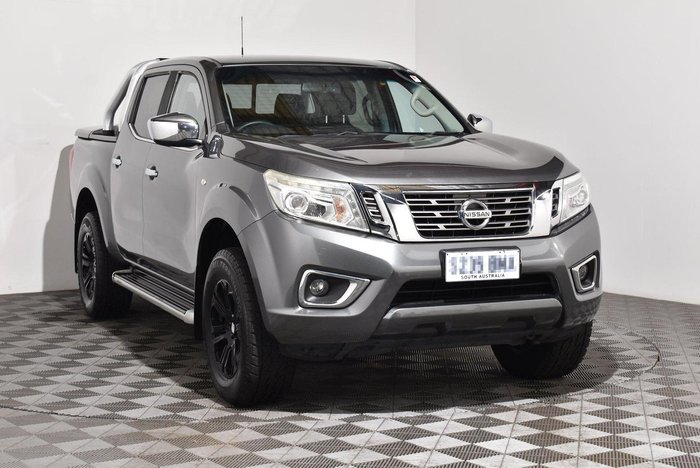 2017 Nissan Navara ST