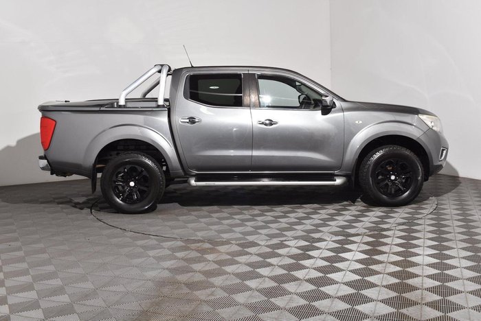 2017 Nissan Navara ST