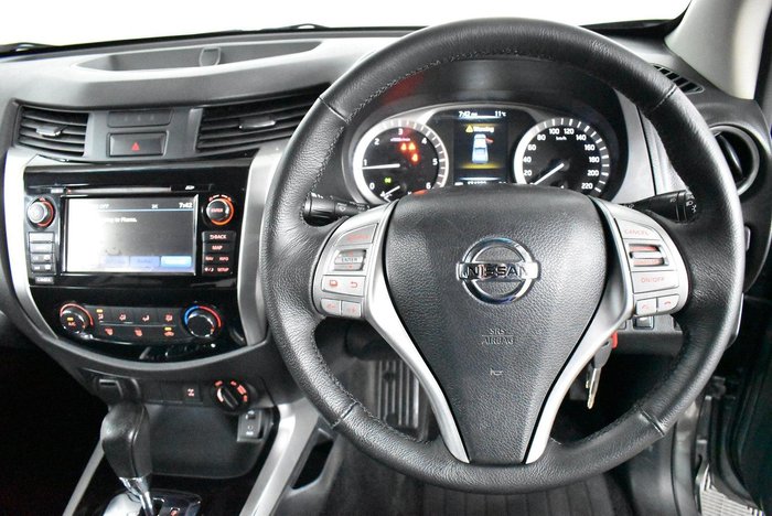 2017 Nissan Navara ST