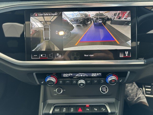 2025 Audi Q3 40 TFSI S line