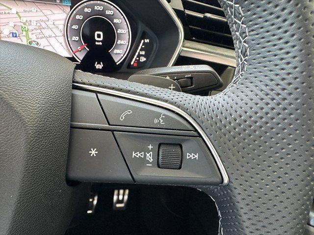 2025 Audi Q3 40 TFSI S line
