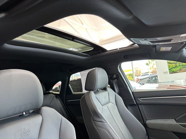 2025 Audi Q3 40 TFSI S line