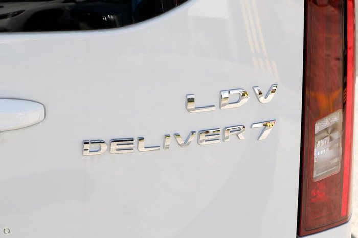 2025 LDV Deliver 7