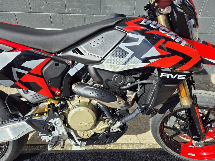 2024 Ducati Hypermotard 698 Mono RVE