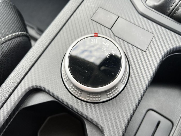 2024 Mitsubishi Triton GLX+