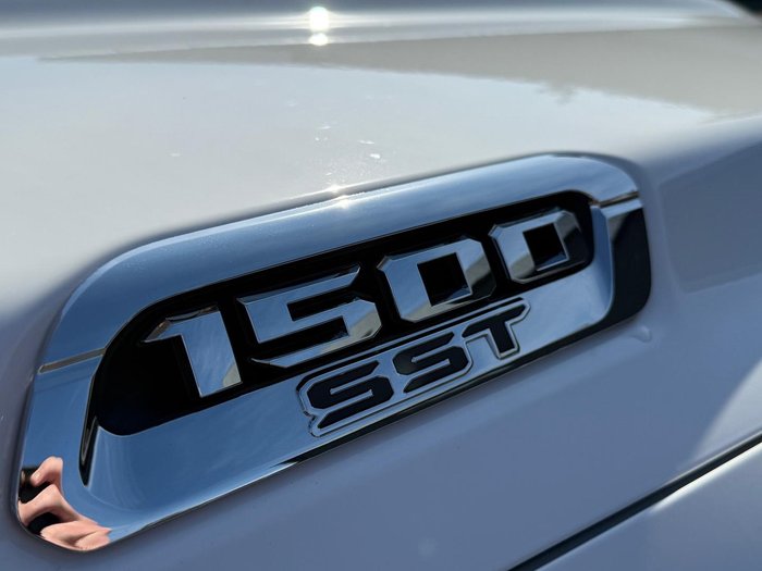 2025 RAM 1500 Laramie Sport Hurricane SO RamBox