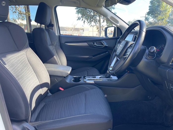 2021 Isuzu MU-X LS-U