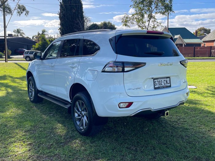 2021 Isuzu MU-X LS-U