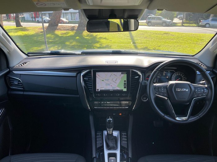 2021 Isuzu MU-X LS-U