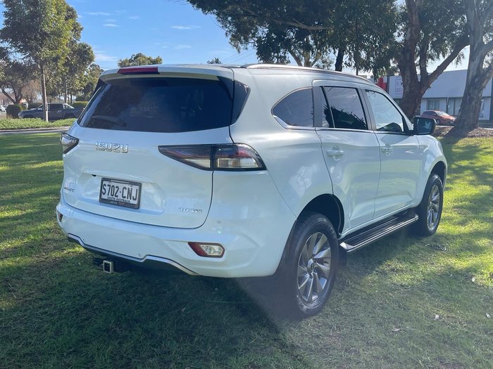 2021 Isuzu MU-X LS-U